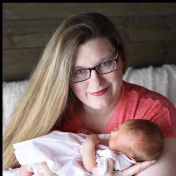 Profile Picture of Christine Schweigert (@army85chris) on Poshmark