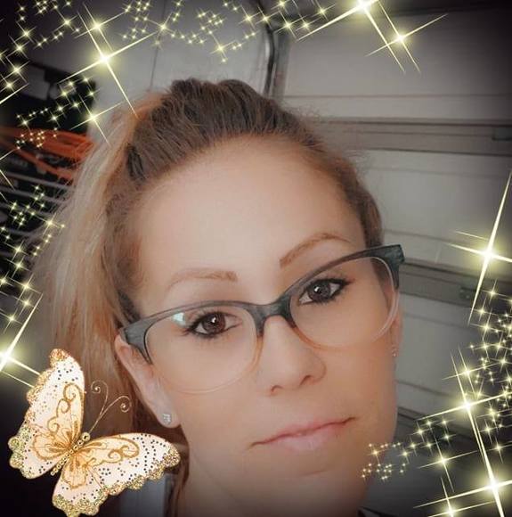 Profile Picture of Lindsay Jackson (@lindsayjacks624) on Poshmark
