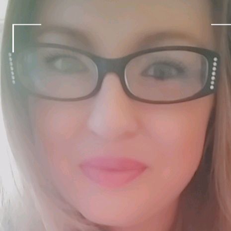 Profile Picture of Loripenro (@delorispenro) on Tiktok