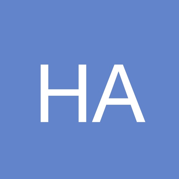 Profile Picture of Hassan Hassan (@zangeef) on Poshmark