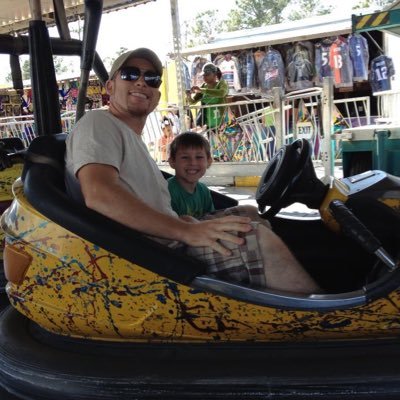 Profile Picture of Chuck Dutton (@duttonornutton) on Twitter