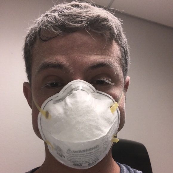 Profile Picture of Benjamin Correa (@becorreas) on Poshmark