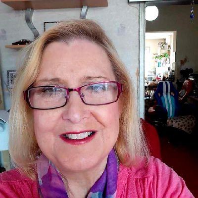 Profile Picture of Yvonne Farmer (@yvonnefarmer01) on Twitter