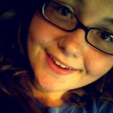 Profile Picture of §~Haley Dunlap~§ (@99McCallister) on Twitter