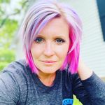 Profile Picture of Krista (@kristaschneider) on Instagram