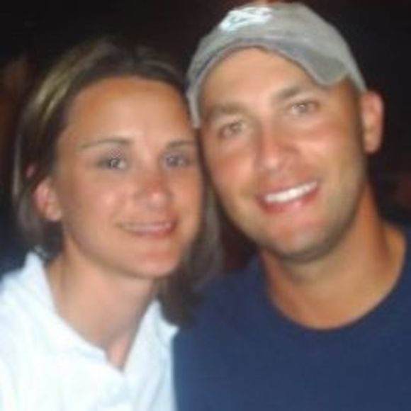 Profile Picture of Donnie Lindenberg (@donnie_l) on Poshmark