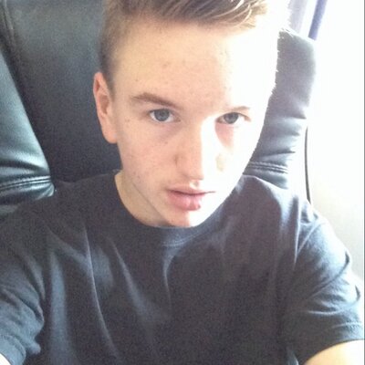 Profile Picture of Sean Huddleston (@SeanHud_1998) on Twitter