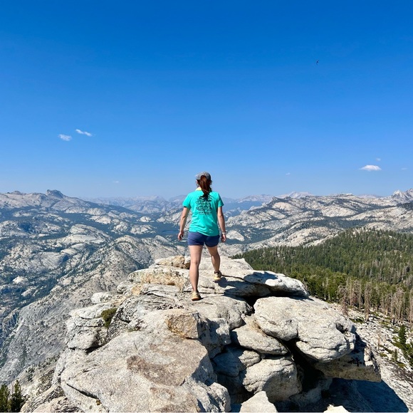 Profile Picture of Haruka Inaba (@ruccasales) on Poshmark