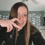 Profile Picture of Madison Czischki (@mmc_2.18) on Instagram