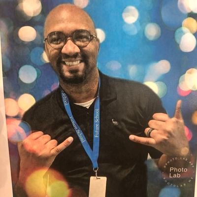 Profile Picture of Coach Vincent Cravens (@CravensVincent) on Twitter