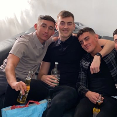 Profile Picture of David Easson (@DAVE_EASS) on Twitter