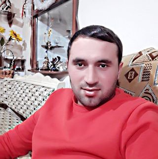 Альберт Энятян - Facebook Profile Picture of Альберт Энятян (@albert.enyatyan) on Facebook