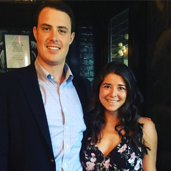 Profile Picture of Stacie Schwartz (@staciem12) on Poshmark