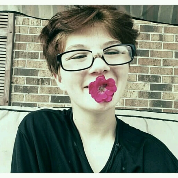 Profile Picture of Danny Horner (@dannyhorner) on Poshmark