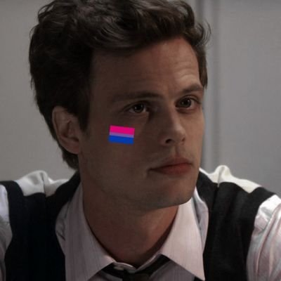 Profile Picture of Evan ఌ︎ Is Fake Happy (@baushield) on Twitter