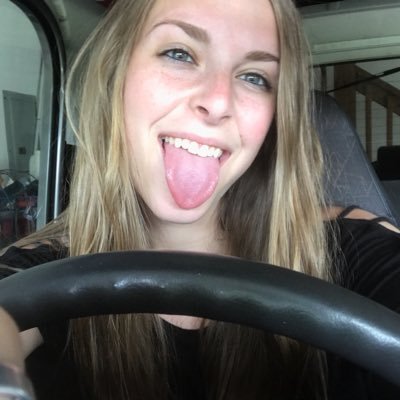 Profile Picture of Cassidy Webb (@cassidyyywebb) on Twitter