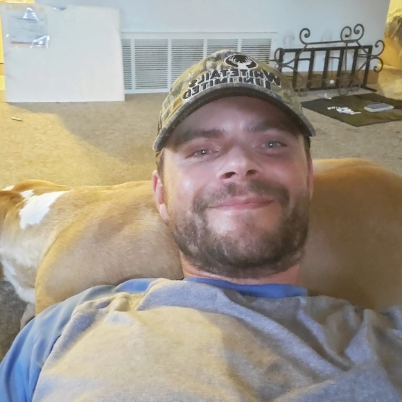 Jeremy Sanderson - Poshmark Profile Picture of Jeremy Sanderson (@jeremysander805) on Poshmark