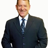 Profile Picture of Leigh Cowan (@leigh-cowan) on Quora