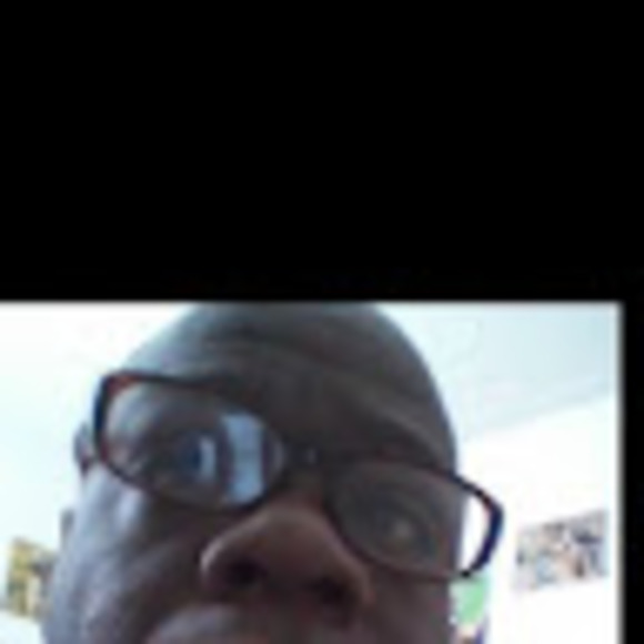 Profile Picture of Raymond Sharp (@rayj0404) on Poshmark