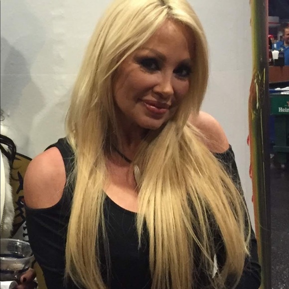 Profile Picture of Lisa Terminini (@lisamadison) on Poshmark