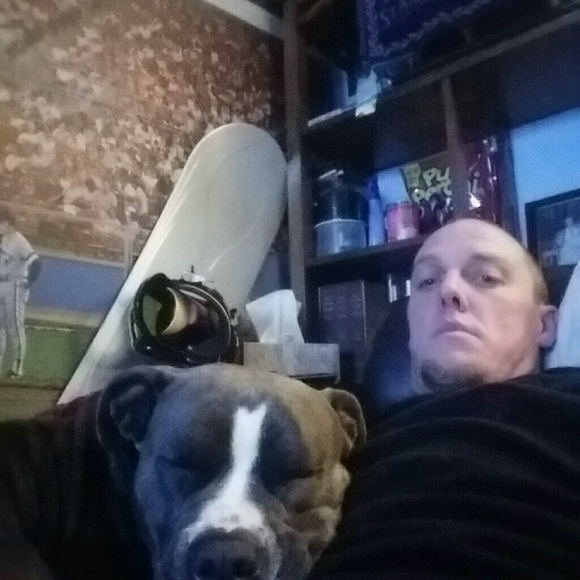 Profile Picture of Jonathan Kanagy (@jkanagy) on Poshmark