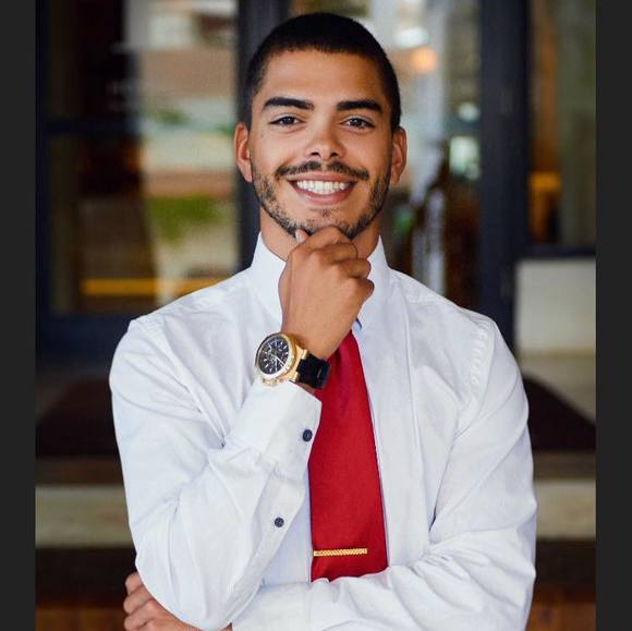 Profile Picture of Mark Almeida (@markalmeida) on Poshmark