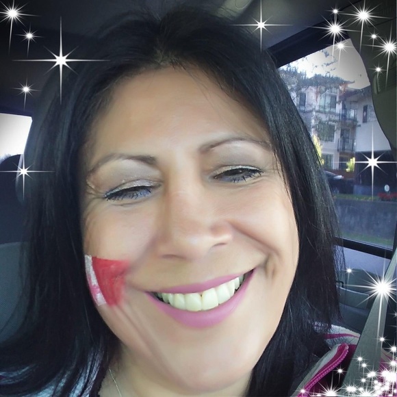 Profile Picture of Roberta Walker (@robertawalke857) on Poshmark
