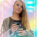 Profile Picture of Amanda Clayton (@litlebitisme) on Instagram