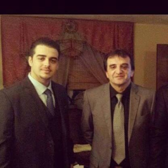 Profile Picture of Izet Rugova (@izetrugova) on Poshmark