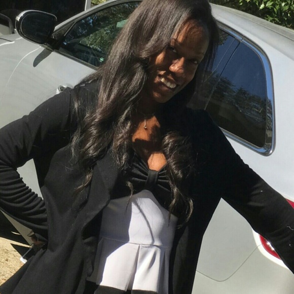 Profile Picture of Lynda Klyce (@lyndaklyce) on Poshmark