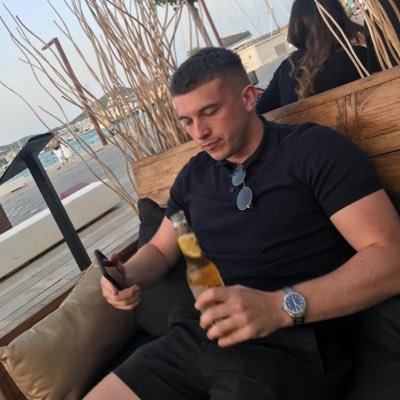 Profile Picture of Josh Hobson (@JoshHobson2498) on Twitter
