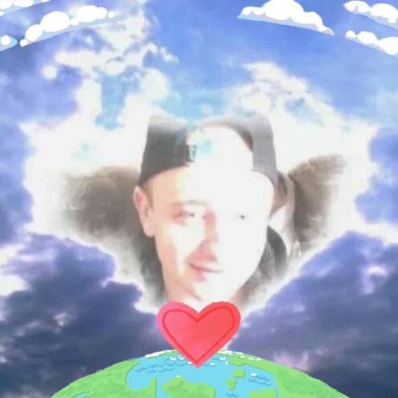 Profile Picture of John Furfaro (@johnf96) on Poshmark