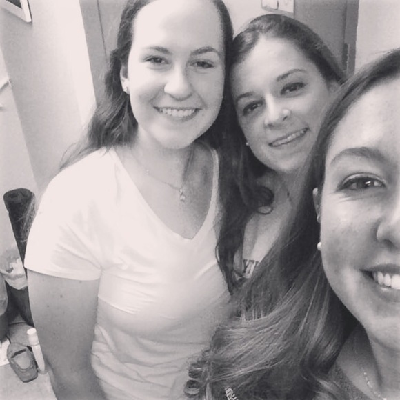 Profile Picture of Rachel Cruise (@rachelcruise) on Poshmark