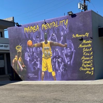 Profile Picture of Cody Brown (@LennonGsDaddy) on Twitter