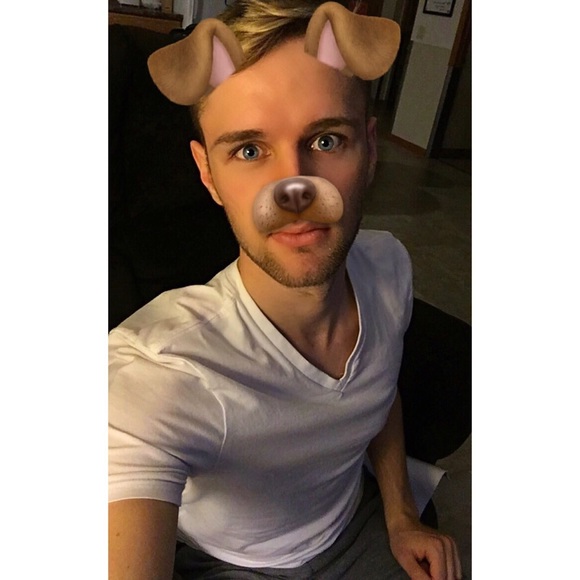 Profile Picture of Lucas Ferguson (@tommielee01) on Poshmark
