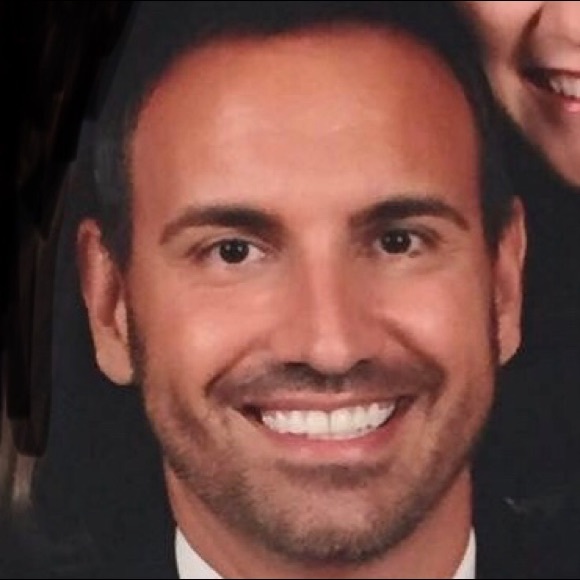 Profile Picture of Steve Montera (@smontera) on Poshmark