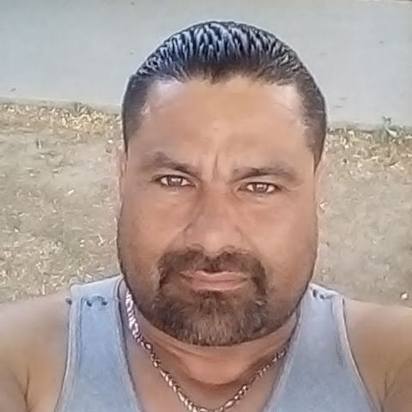 Profile Picture of Chris Rocha (@cerocha52969) on Poshmark