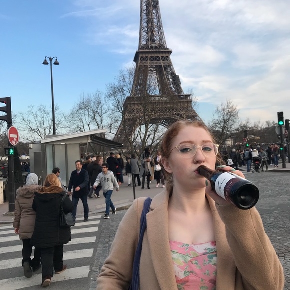 Profile Picture of Teagan Howlett (@teaganmhowlett) on Poshmark