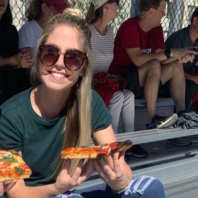 Profile Picture of Rachel Logue (@RachelLogue) on Twitter