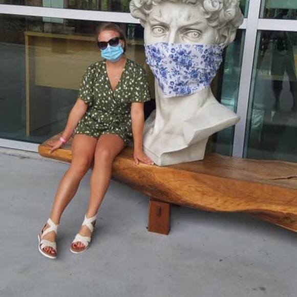 Profile Picture of Amelia Newton (@anewton98) on Poshmark