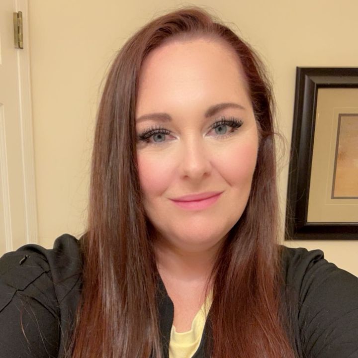 Profile Picture of Digital marketing mama (@amandamom3point0) on Tiktok