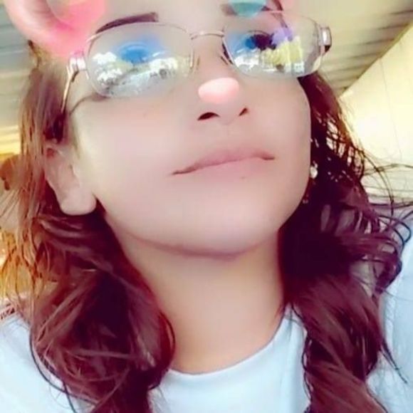 Profile Picture of Amelia Alcaraz (@alcaraz169) on Poshmark