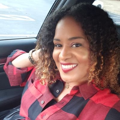 Profile Picture of April Floyd (@@GlamFloyd) on Twitter