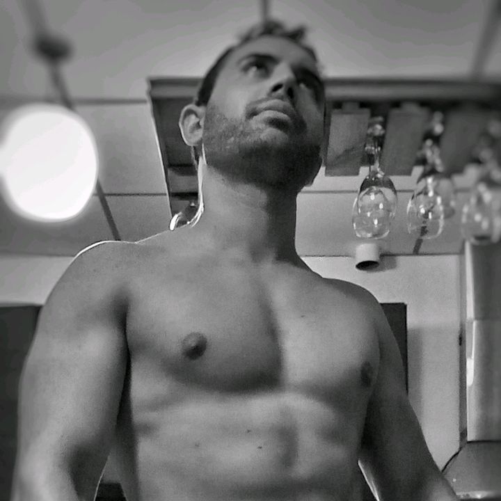 Profile Picture of Jonathan Colman (@jonathancolmann) on Tiktok