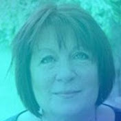 Profile Picture of Lisa Matthews (@lisaMysticWings) on Youtube