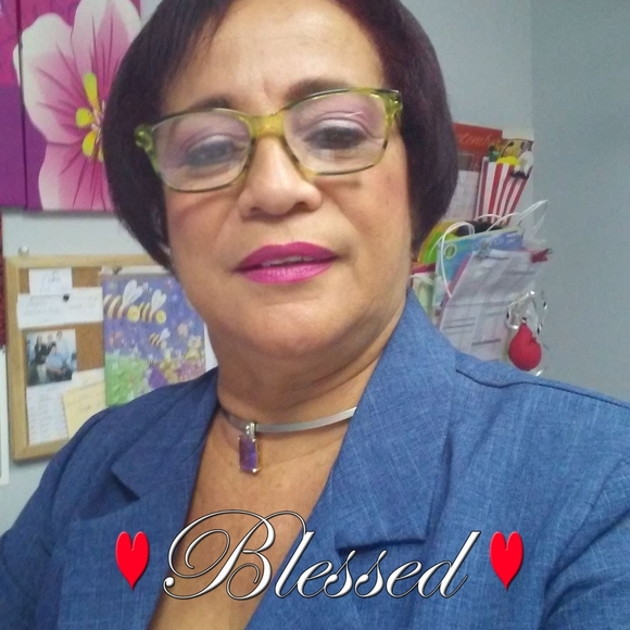 Profile Picture of Rosa Acevedo (@rossy262) on Poshmark