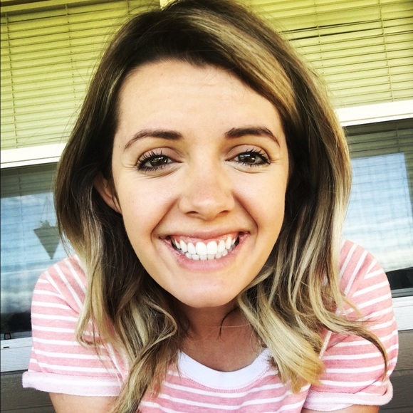 Profile Picture of Debreanna Zahller (@dzahller) on Poshmark