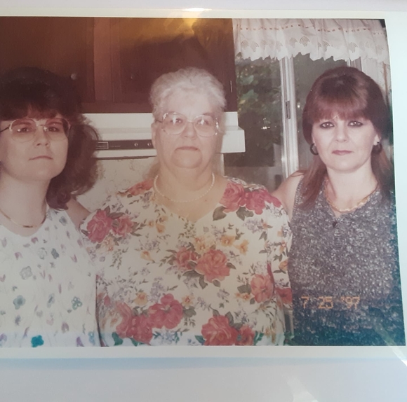 Rita Hayman cadle - Poshmark Profile Picture of Rita Hayman cadle (@rita_oliver61) on Poshmark