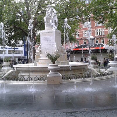 Profile Picture of Barbara Foreman (@BarbaraForeman) on Twitter