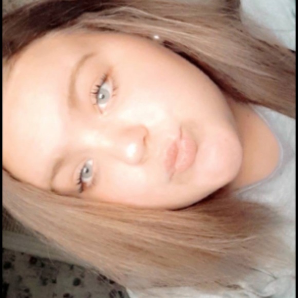 Profile Picture of Makayla Shipes (@mrenee2020) on Poshmark